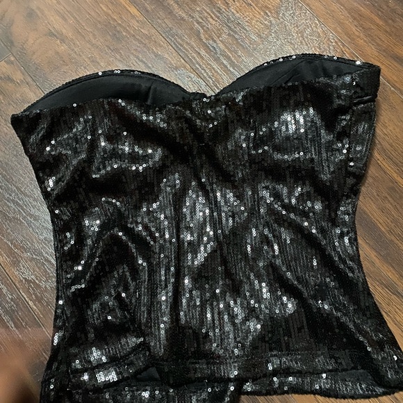 Black crop/tube top - Picture 2 of 2